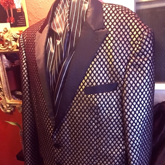 Angelino Other - Black & Gold Stunner Tux Jacket 44R